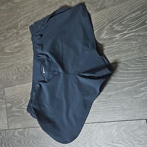 Nike dri-fit shorts size medium
